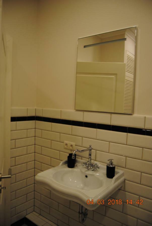 Schoene Ferienwohnung Zentral Gelegen คีล ภายนอก รูปภาพ